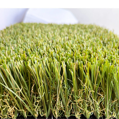 الصين عشب اصطناعي لحديقة المناظر الطبيعية عشب اصطناعي 25 مم عشب اصطناعي ملون المزود