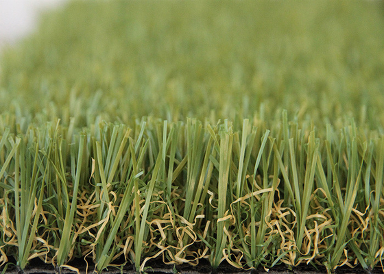 الصين دعامة من اللاتكس للمناظر الطبيعية العشب الاصطناعي الداخلي ، سجادة العشب المريح للأطفال المزود