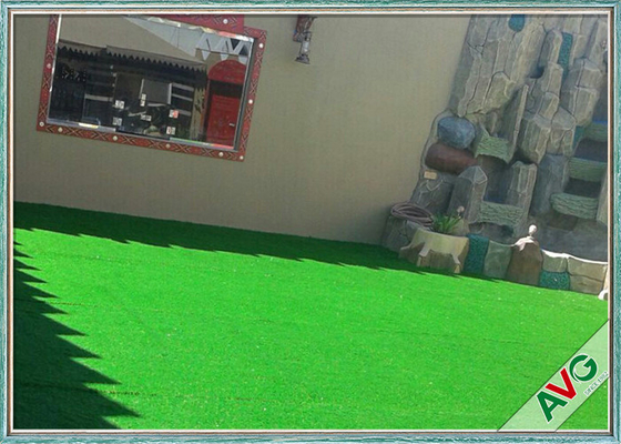 الصين يارد الزينة في الهواء الطلق عشب اصطناعي / عشب مزيف يوفر لونًا جذابًا للمياه المزود