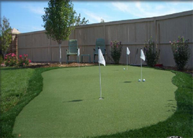 عرض ساحة الحديقة مخصص للجولف العشب الاصطناعي العشب الاصطناعي صديقة للبيئة 0