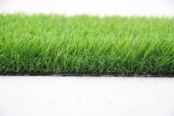 الصين سجادة عشب اصطناعية للمناظر الطبيعية 45 مم لتزيين حديقة المنزل المزود