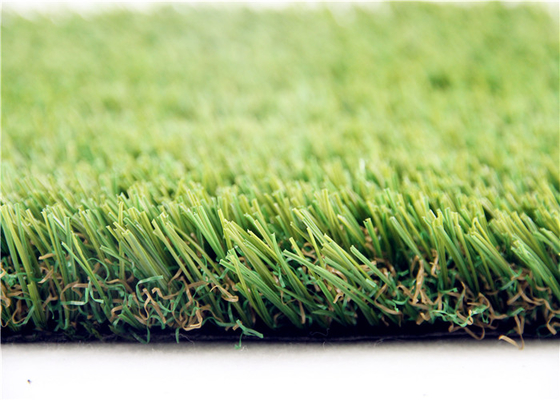الصين 15 مللي متر عشب أخضر مزيف للحديقة ، عشب صناعي للحدائق المزود