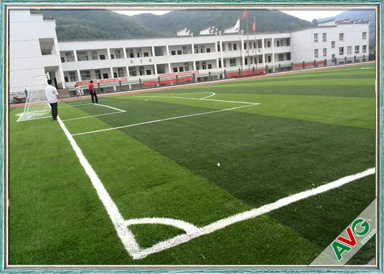 الصين معيار FIFA متعدد الوظائف - العشب الاصطناعي لملعب كرة القدم 12000 Dtex موفر للمياه المزود