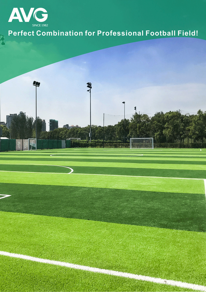 لفة السجاد الأخضر العشب الاصطناعي لملعب كرة القدم 0